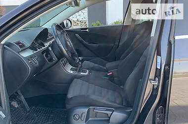 Універсал Volkswagen Passat 2008 в 