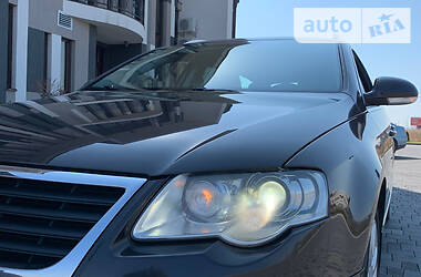 Універсал Volkswagen Passat 2008 в 