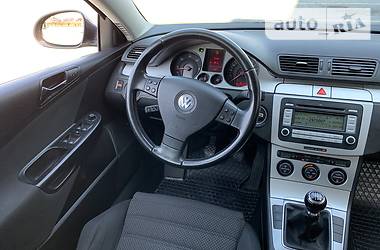 Універсал Volkswagen Passat 2008 в 