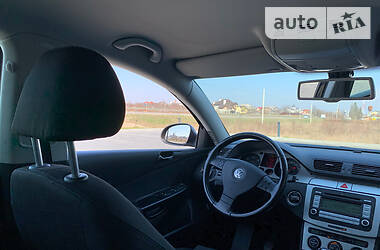 Універсал Volkswagen Passat 2008 в 