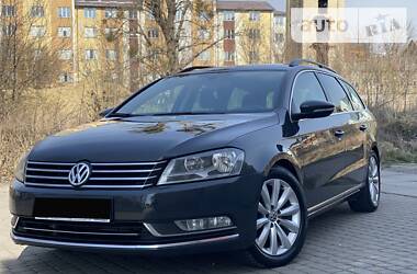 Volkswagen Passat 2011 Volkswagen Passat 2011