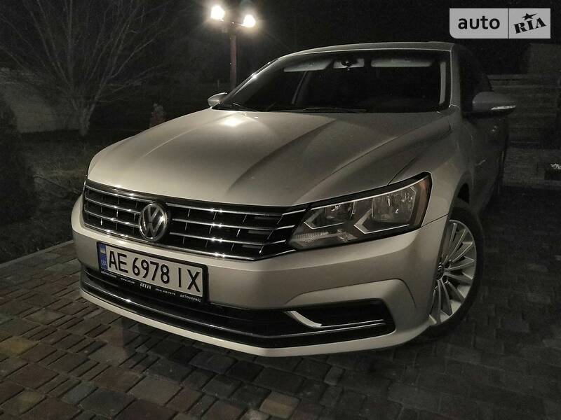 Седан Volkswagen Passat 2015 в Києві фото 43 Седан Volkswagen Passat 2015 в Києві