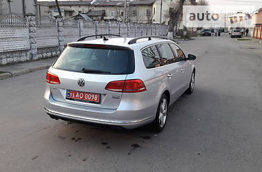 Універсал Volkswagen Passat 2011 в 