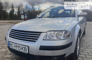 Універсал Volkswagen Passat 2000 в 