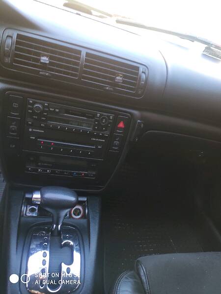 Універсал Volkswagen Passat 2002 в Долині