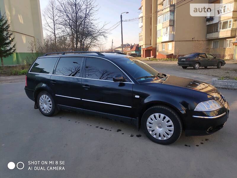 Універсал Volkswagen Passat 2002 в Долині