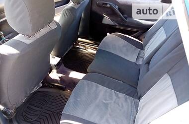 Седан Volkswagen Passat 1996 в 