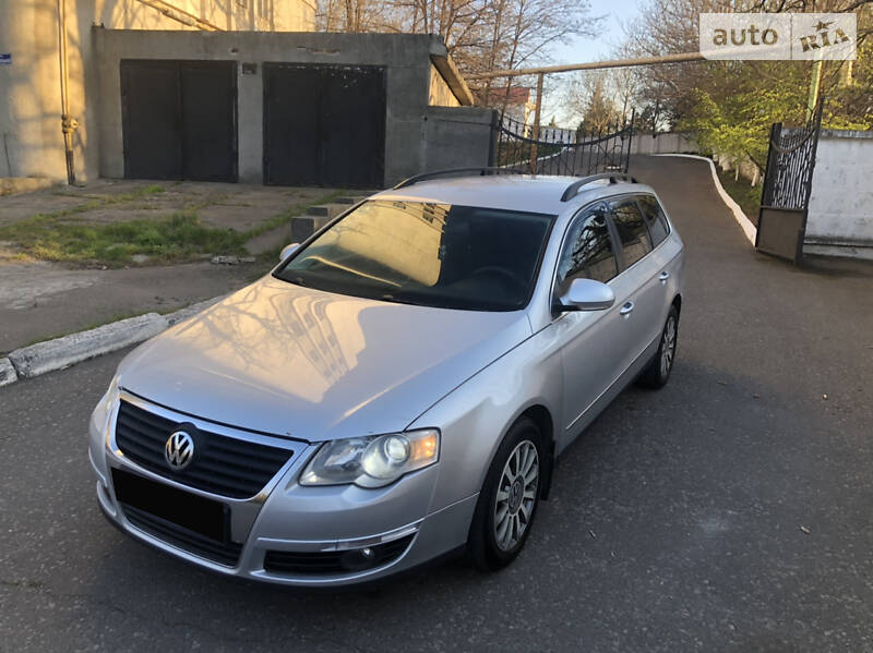 Універсал Volkswagen Passat 2007 в Одесі