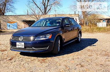 Седан Volkswagen Passat 2015 в 