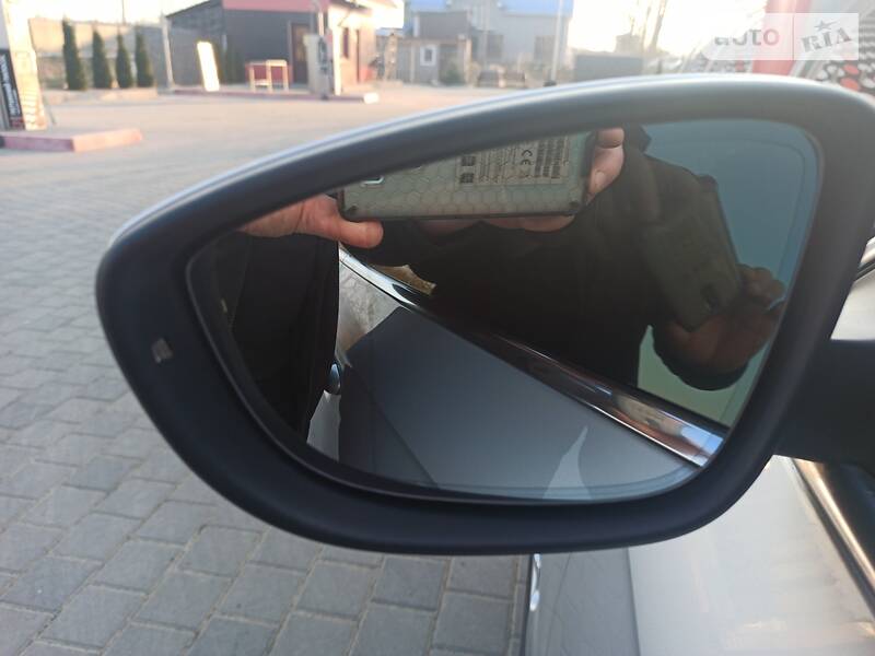 Універсал Volkswagen Passat 2013 в Самборі