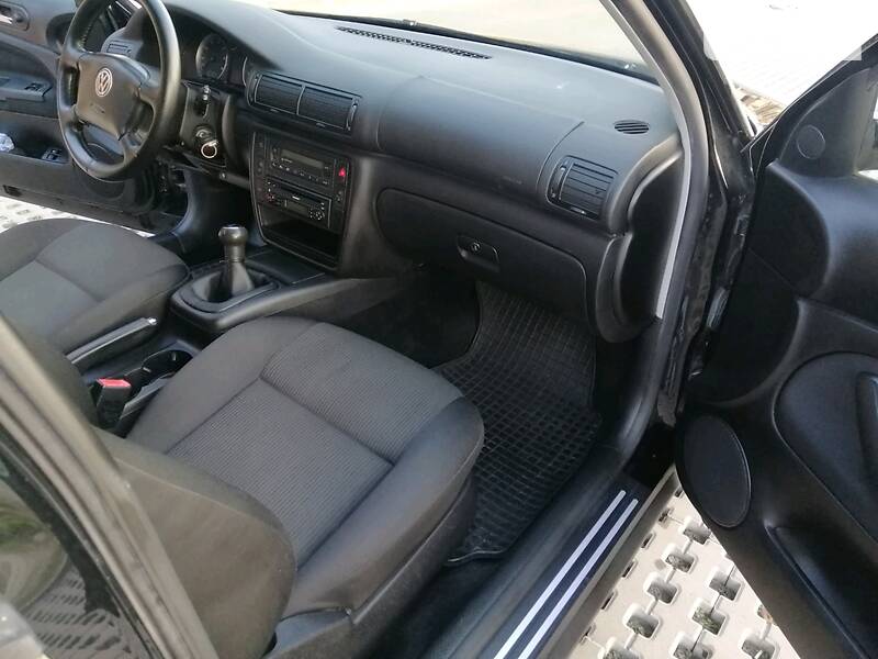 Універсал Volkswagen Passat 2002 в Броварах