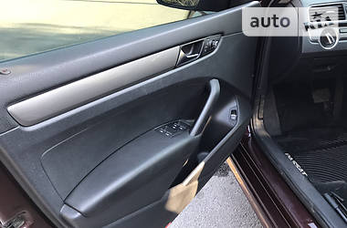 Седан Volkswagen Passat 2013 в 