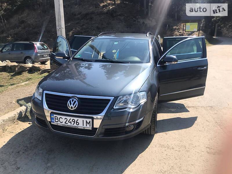Універсал Volkswagen Passat 2010 в Сколе