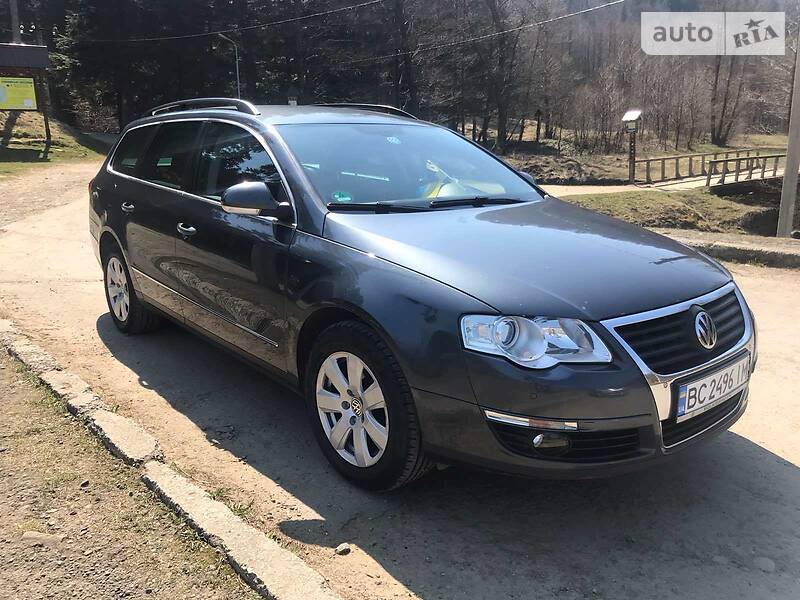 Універсал Volkswagen Passat 2010 в Сколе
