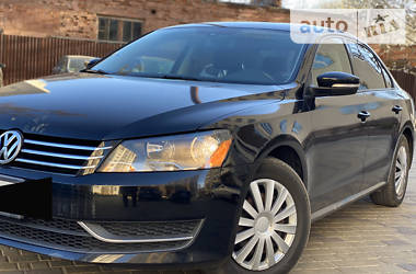 Седан Volkswagen Passat 2013 в 