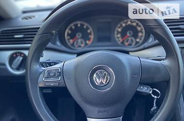Седан Volkswagen Passat 2014 в 