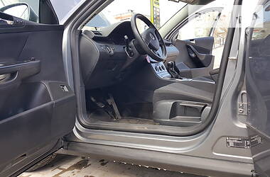 Універсал Volkswagen Passat 2006 в 