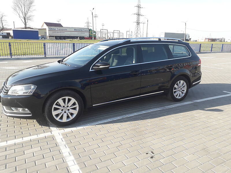 Універсал Volkswagen Passat 2014 в Нововолинську фото Універсал Volkswagen Passat 2014 в Нововолинську