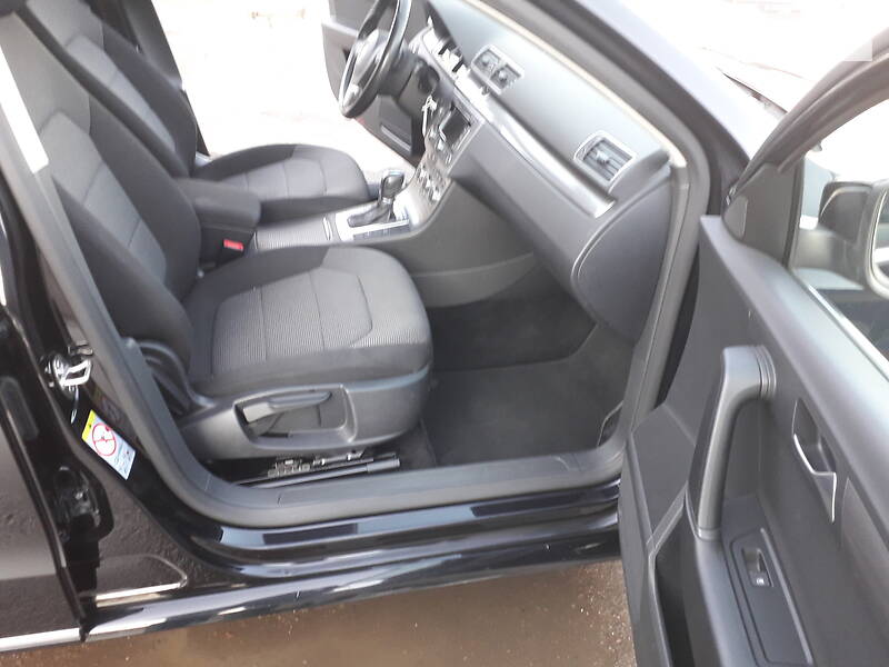 Універсал Volkswagen Passat 2014 в Нововолинську фото 35 Універсал Volkswagen Passat 2014 в Нововолинську