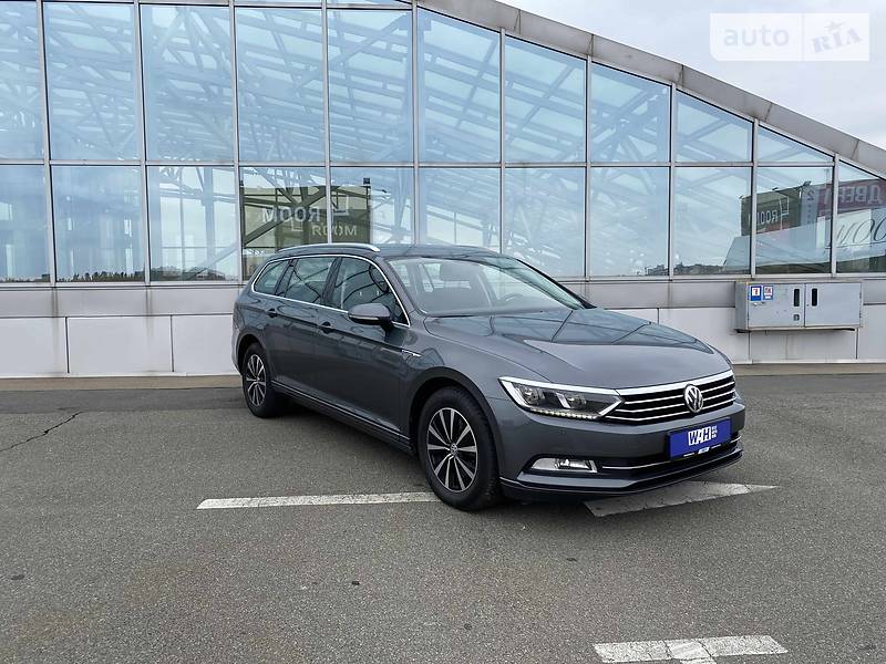 Універсал Volkswagen Passat 2016 в Києві