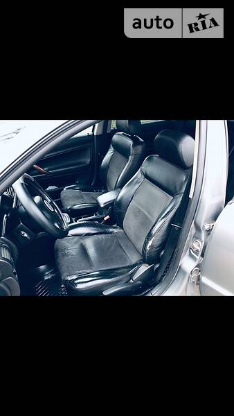 Седан Volkswagen Passat 2003 в Рівному