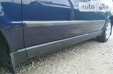 Універсал Volkswagen Passat 1999 в 