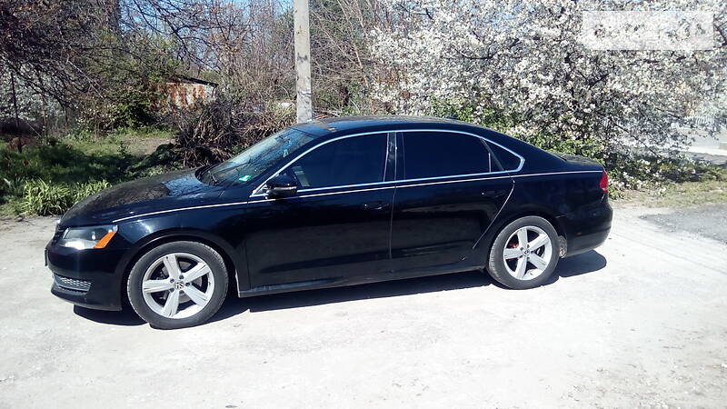 Седан Volkswagen Passat 2012 в 