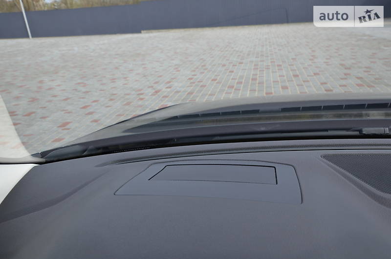 Універсал Volkswagen Passat 2015 в Луцьку