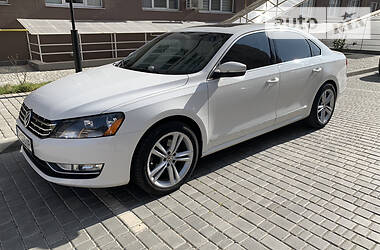 Седан Volkswagen Passat 2012 в 