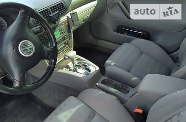 Універсал Volkswagen Passat 2005 в 