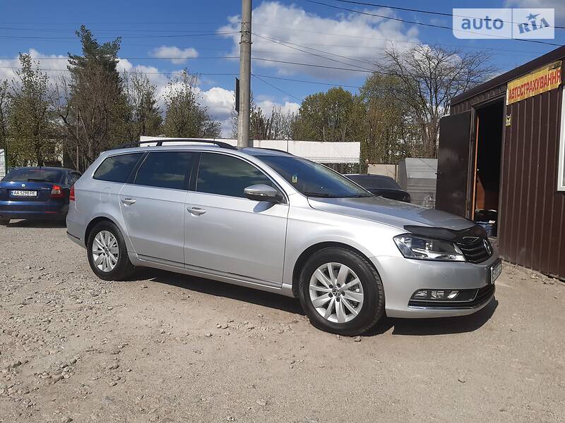 Універсал Volkswagen Passat 2014 в Кропивницькому
