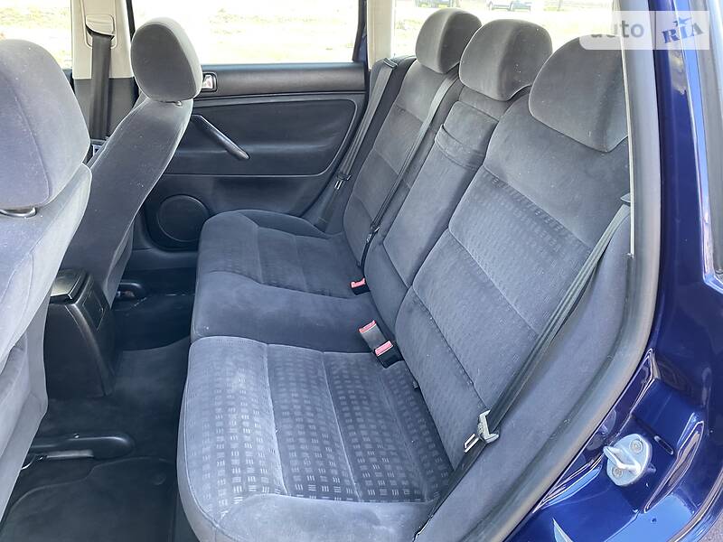 Универсал Volkswagen Passat 2002 в Первомайске