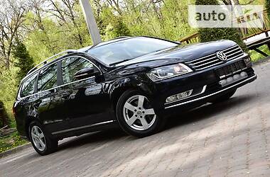Універсал Volkswagen Passat 2011 в 