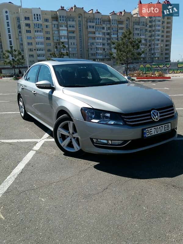 Volkswagen Passat 2011