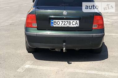 Седан Volkswagen Passat 1999 в Тернополі