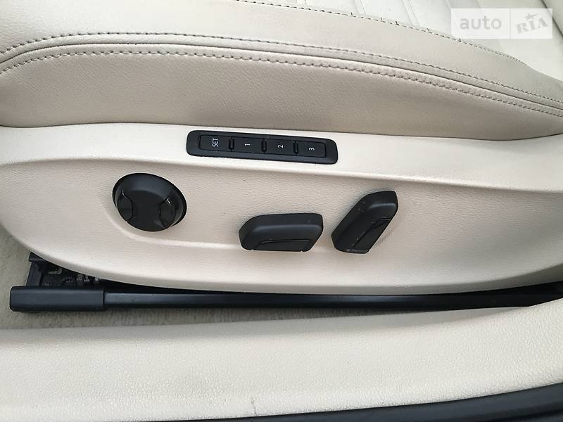 Седан Volkswagen Passat 2012 в Киеве
