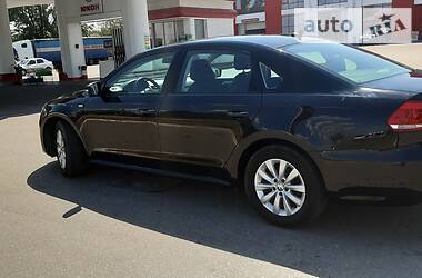 Седан Volkswagen Passat 2015 в 
