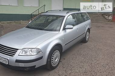 Універсал Volkswagen Passat 2000 в 