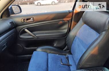 Універсал Volkswagen Passat 2003 в 