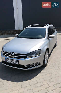 Универсал Volkswagen Passat 2014 в Стрые