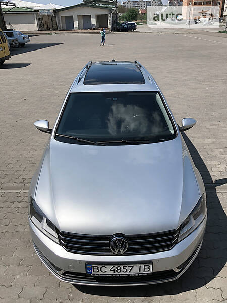 Універсал Volkswagen Passat 2014 в Стрию