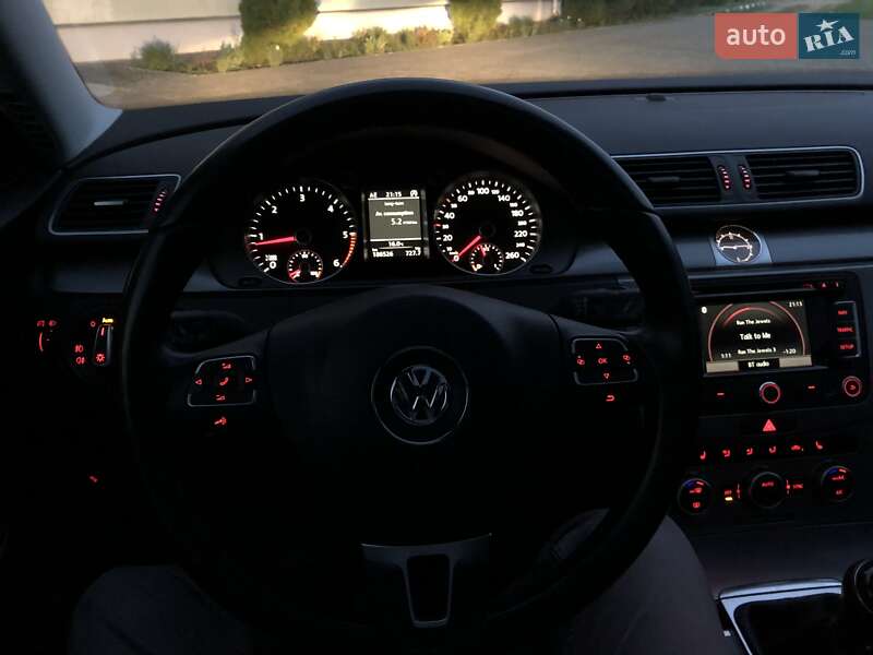 Универсал Volkswagen Passat 2014 в Стрые