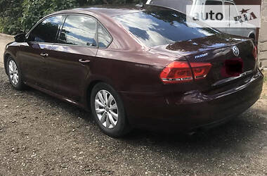 Седан Volkswagen Passat 2013 в 