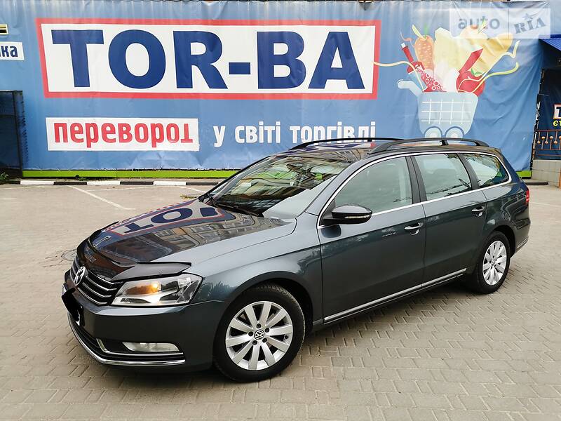 Універсал Volkswagen Passat 2012 в Калуші