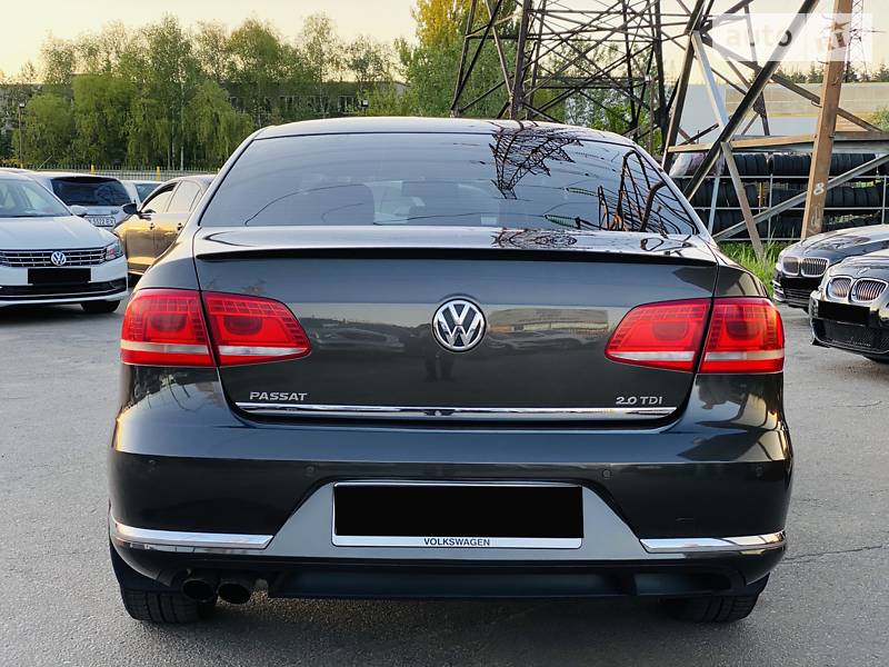 Седан Volkswagen Passat 2012 в Харкові фото 10 Седан Volkswagen Passat 2012 в Харкові