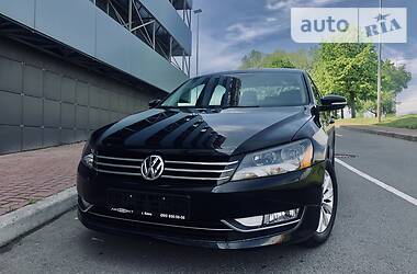 Седан Volkswagen Passat 2013 в 