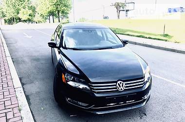 Седан Volkswagen Passat 2013 в 