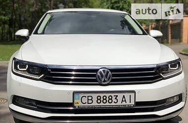 Седан Volkswagen Passat 2018 в Чернигове