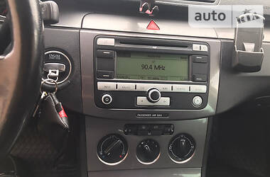 Універсал Volkswagen Passat 2008 в 