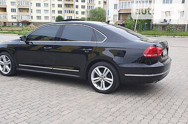 Седан Volkswagen Passat 2012 в 